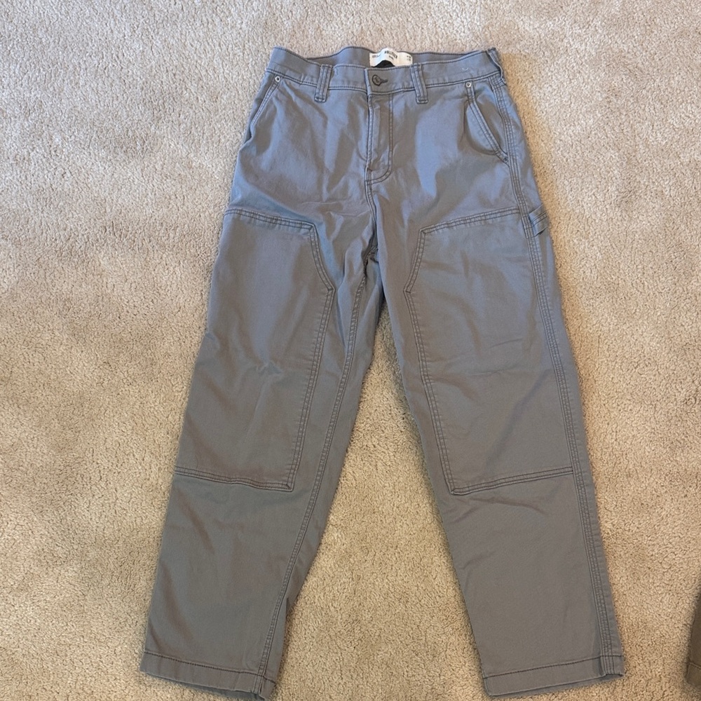 Hollister Men's Cargo Pants in Light Gray